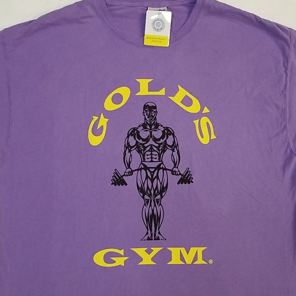 Medium Golds Gym Tshirt 